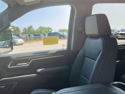 Used 2025 Chevrolet Silverado 2500 LTZ w/ LTZ Plus Package AWD/4WD image 42