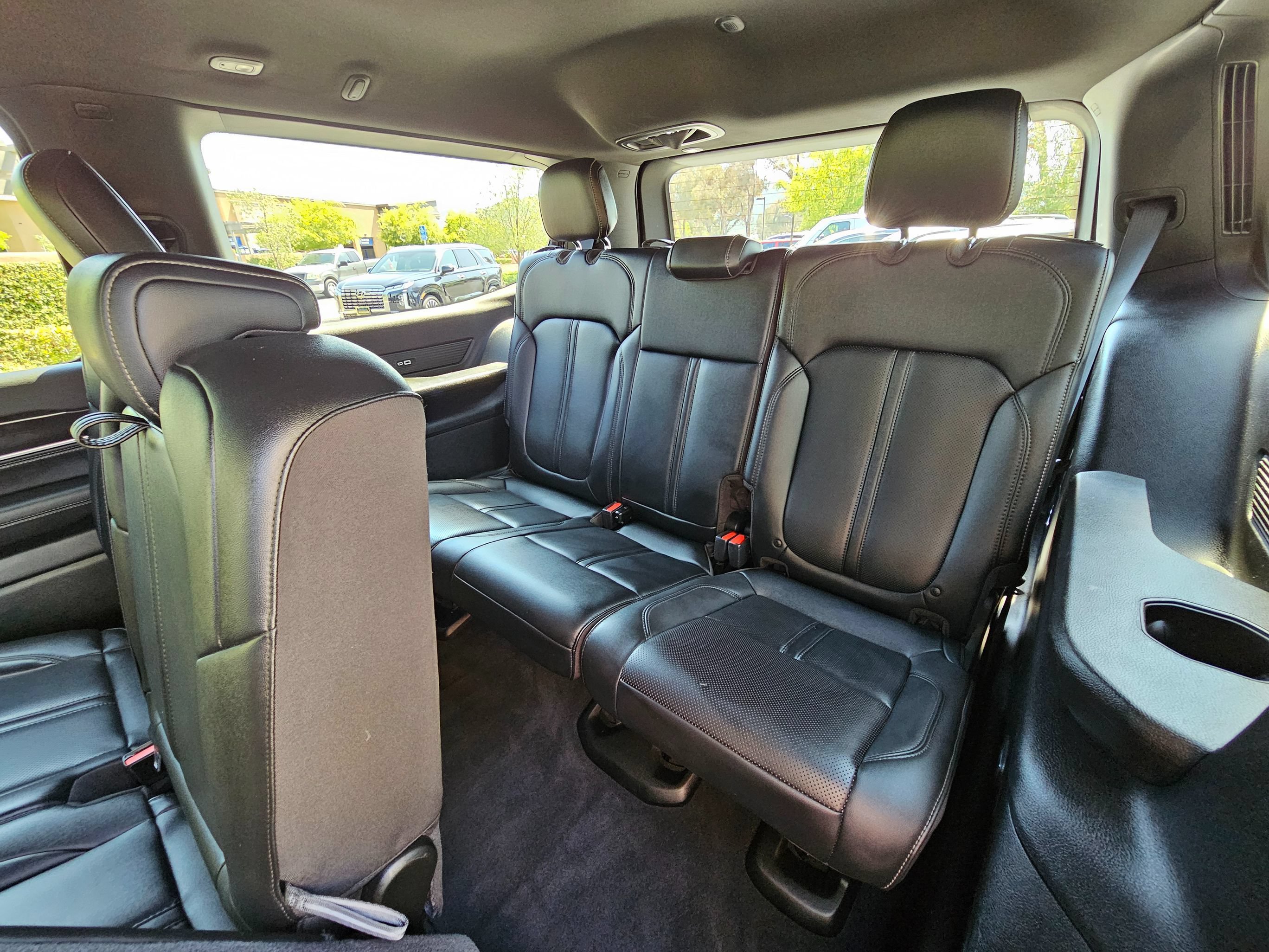 Used 2022 Jeep Wagoneer Series I AWD/4WD image 18
