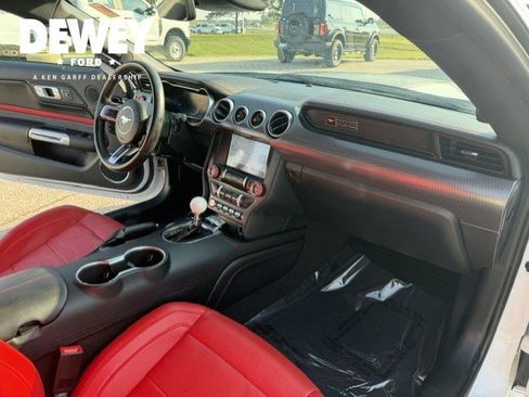 Used 2020 Ford Mustang GT Premium w/ GT Performance Package RWD image 30
