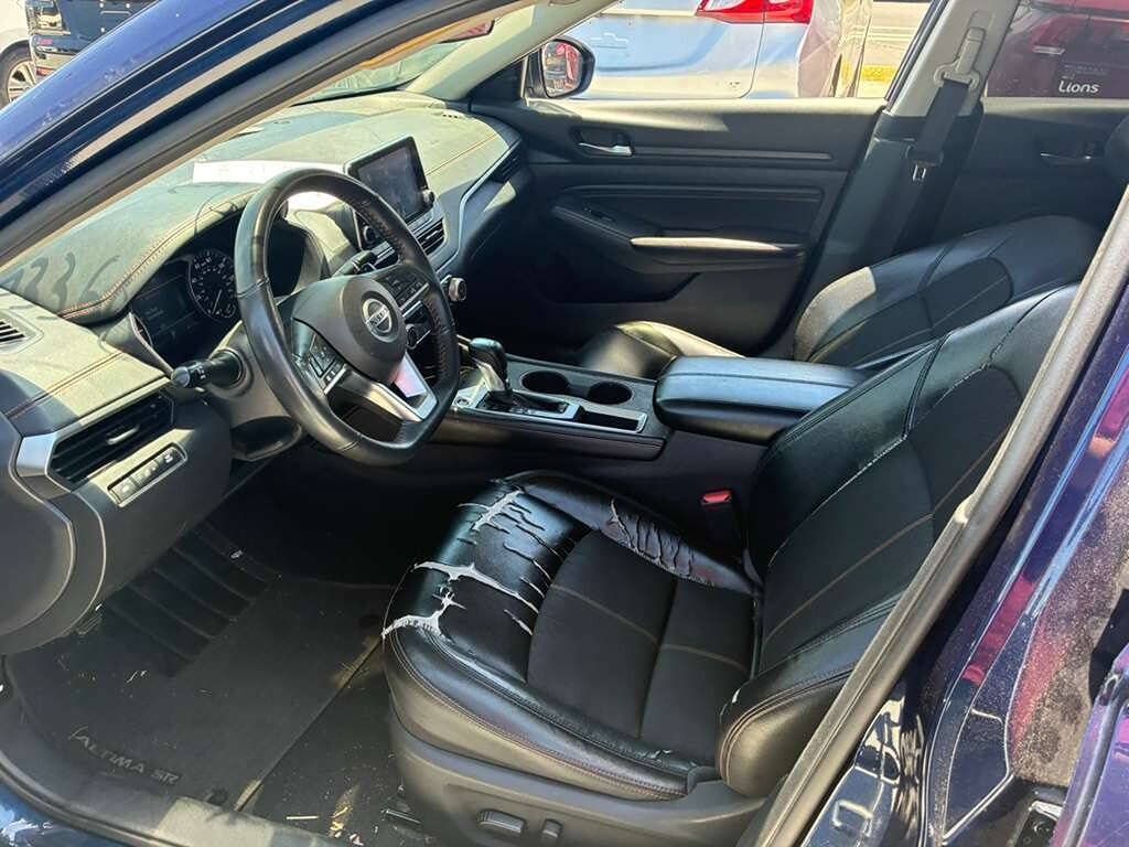 Used 2022 Nissan Altima 2.5 SR FWD image 11