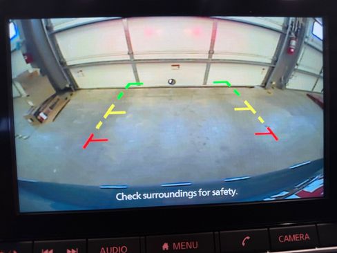 Used 2025 Nissan Sentra SR FWD image 15