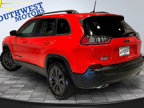 Used 2021 Jeep Cherokee Latitude Lux 80th Anniv w/ Quick Order Package 26U 80TH AWD/4WD image 4