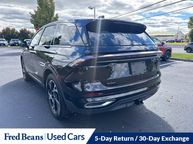 Used 2024 Lincoln Nautilus Premier w/ Equipment Group 102A AWD/4WD image 17