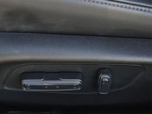 Used 2024 Honda Civic Touring image 32