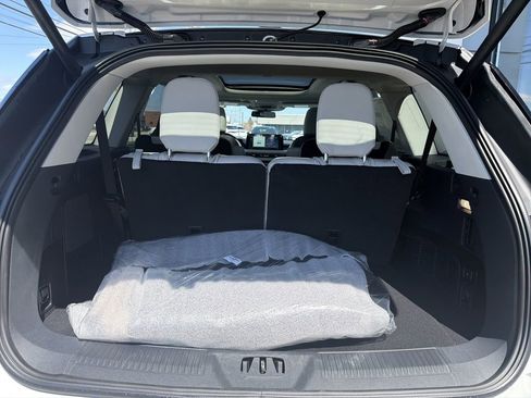 New 2026 Lincoln Aviator AWD image 12