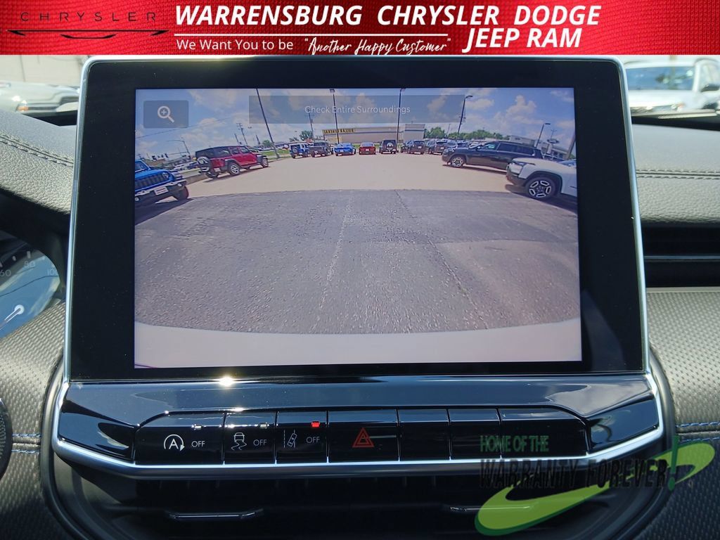 New 2026 Jeep Compass Latitude AWD/4WD image 23