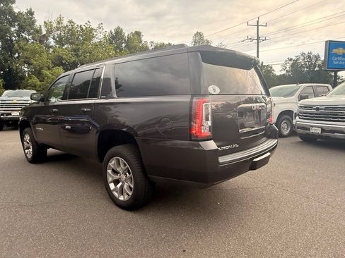Used 2018 GMC Yukon XL SLT w/ Open Road Package AWD/4WD image 5