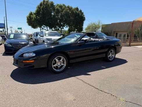 Used 2000 Chevrolet Camaro Z28 w/ SS Performance/Appearance Pkg image 2