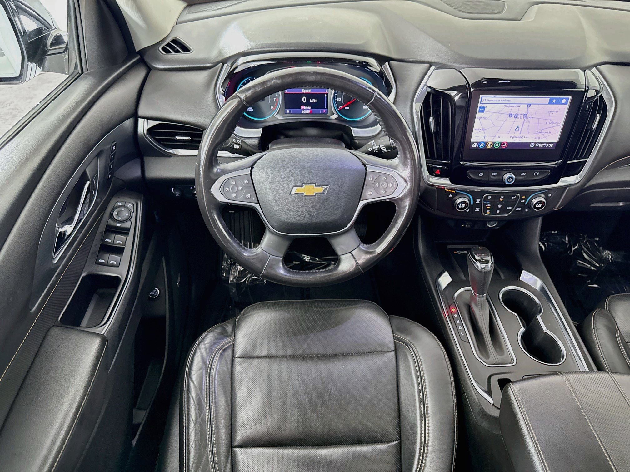 Used 2020 Chevrolet Traverse Premier w/ Redline Edition FWD image 25