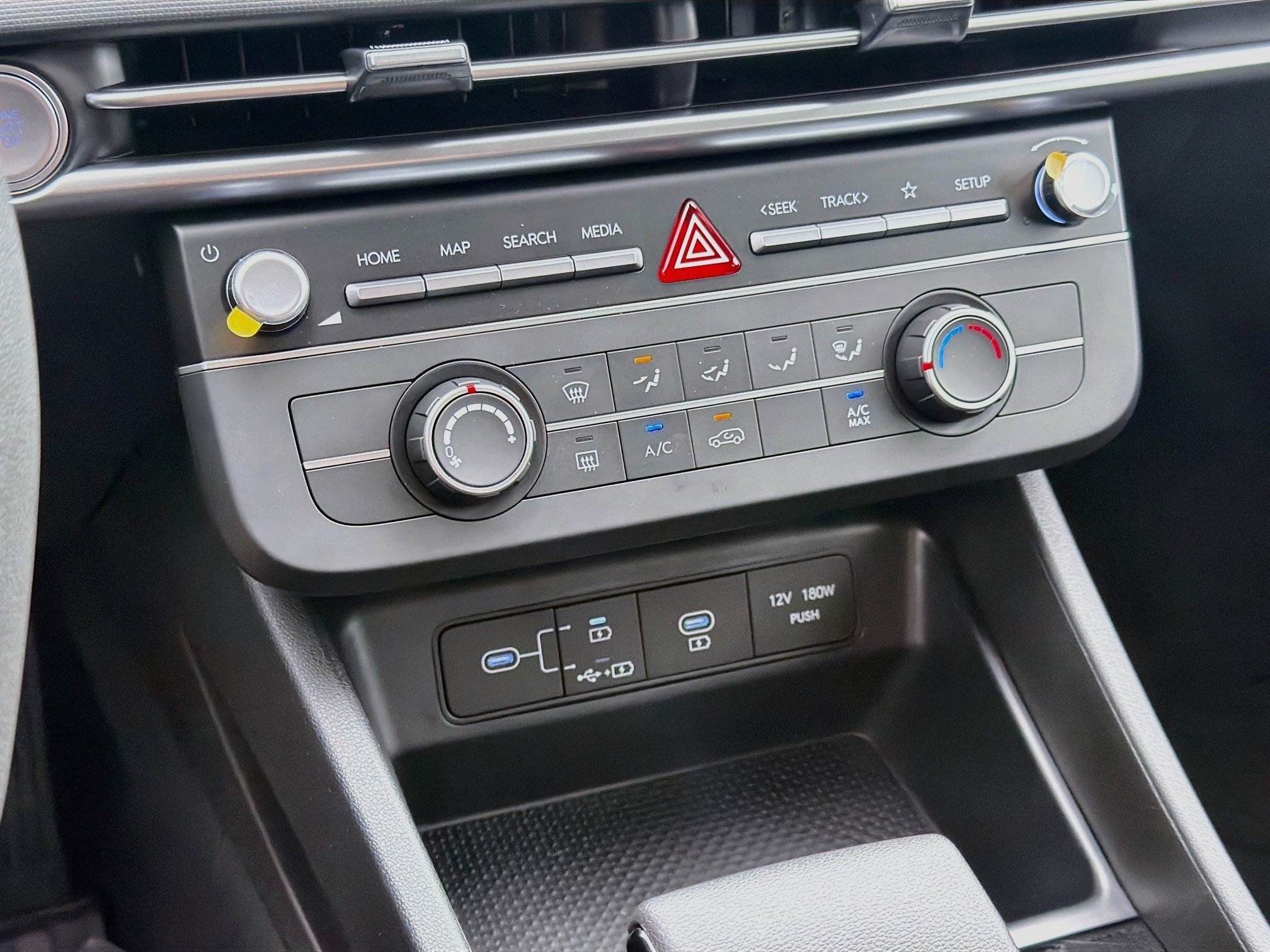 New 2026 Hyundai Tucson SE FWD image 12