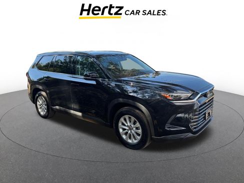 Used 2025 Toyota Grand Highlander FWD image 1