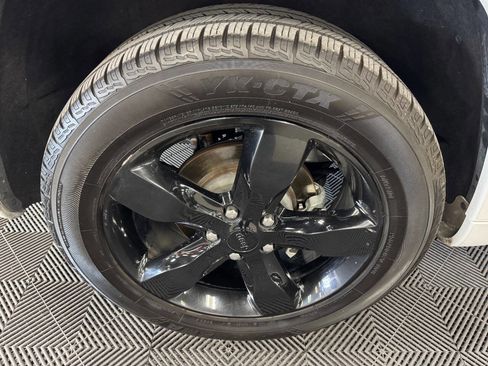 Used 2016 Jeep Grand Cherokee High Altitude image 19