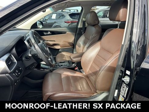 Used 2020 Kia Sorento SX image 14