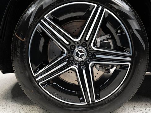 New 2026 Mercedes-Benz GLE 580 4MATIC image 11