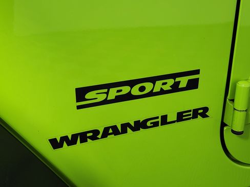 Used 2013 Jeep Wrangler Sport image 27