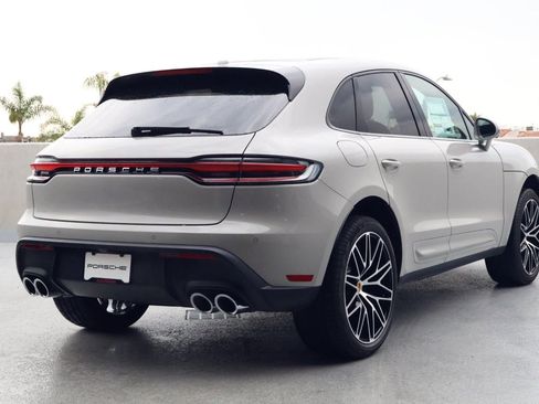 New 2026 Porsche Macan image 9