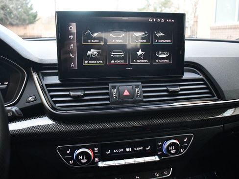 Used 2022 Audi SQ5 Premium Plus w/ Premium Plus Package image 24