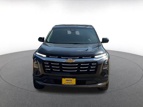 Used 2025 Chevrolet Equinox LT FWD image 4