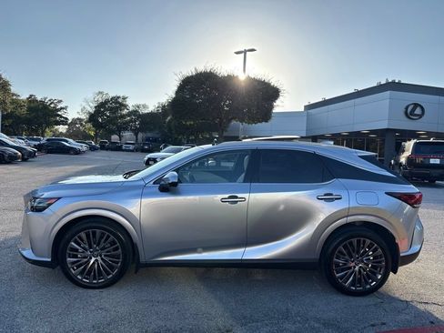 Certified 2025 Lexus RX 450h AWD w/ Convenience Package image 2