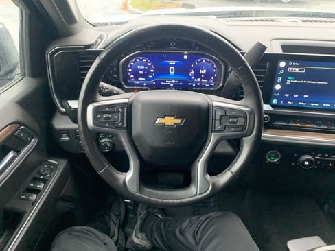 Certified 2022 Chevrolet Silverado 1500 LT image 16