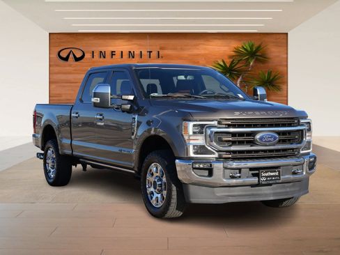 Used 2020 Ford F250 King Ranch w/ King Ranch Ultimate Package image 3
