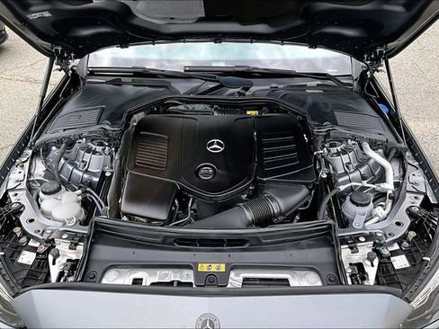 Certified 2023 Mercedes-Benz C 300 4MATIC Sedan image 25