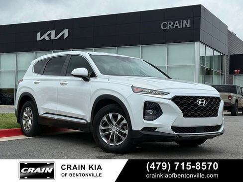 Used 2020 Hyundai Santa Fe SE FWD image 1