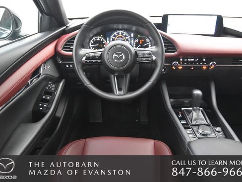 Certified 2025 MAZDA MAZDA3 Hatchback w/Premium Plus Pkg AWD/4WD image 27