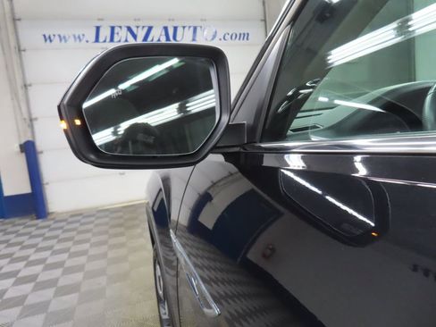 Used 2021 Volkswagen Atlas SEL R-Line image 60