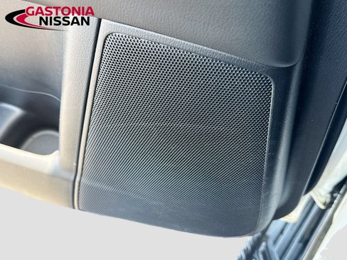 Used 2023 Nissan Armada SL w/ Midnight Edition Package RWD image 34