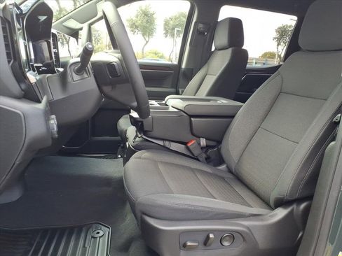 New 2026 Chevrolet Silverado 1500 LT w/ Texas Edition Plus image 8