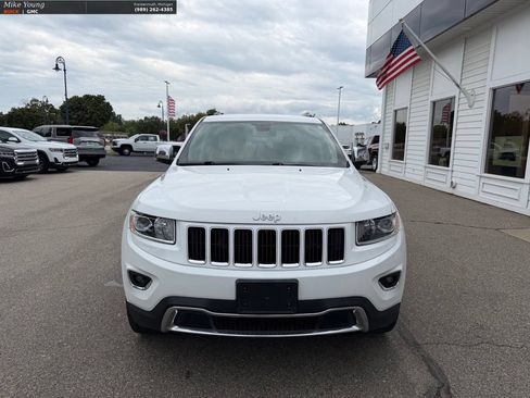 Used 2016 Jeep Grand Cherokee Limited AWD/4WD image 2