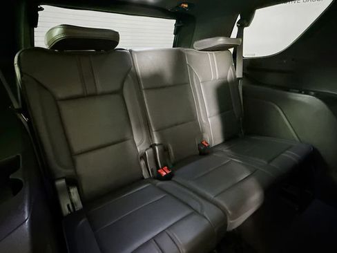 Used 2022 Chevrolet Tahoe RST w/ Sport Performance Package image 31