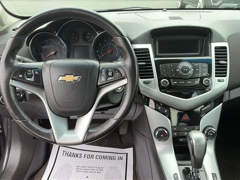 Used 2011 Chevrolet Cruze LT w/ RS Package image 17
