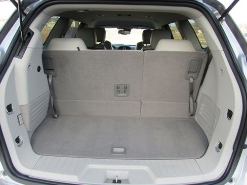 Used 2017 Buick Enclave Premium image 44