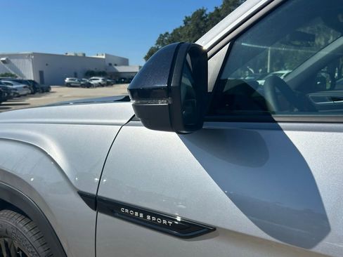 New 2026 Volkswagen Atlas Cross Sport SEL R-Line image 26