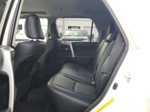 Used 2018 Toyota 4Runner Limited image 12