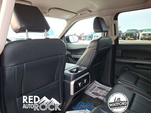 Used 2024 Ford Expedition Max XLT image 11