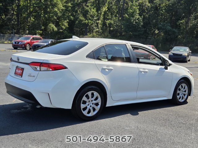 Used 2024 Toyota Corolla LE FWD image 5