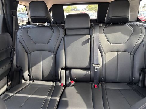 Used 2026 INFINITI QX60 Luxe AWD/4WD image 42