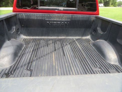 Used 2012 Nissan Titan S w/ S Popular Equipment Pkg RWD image 9