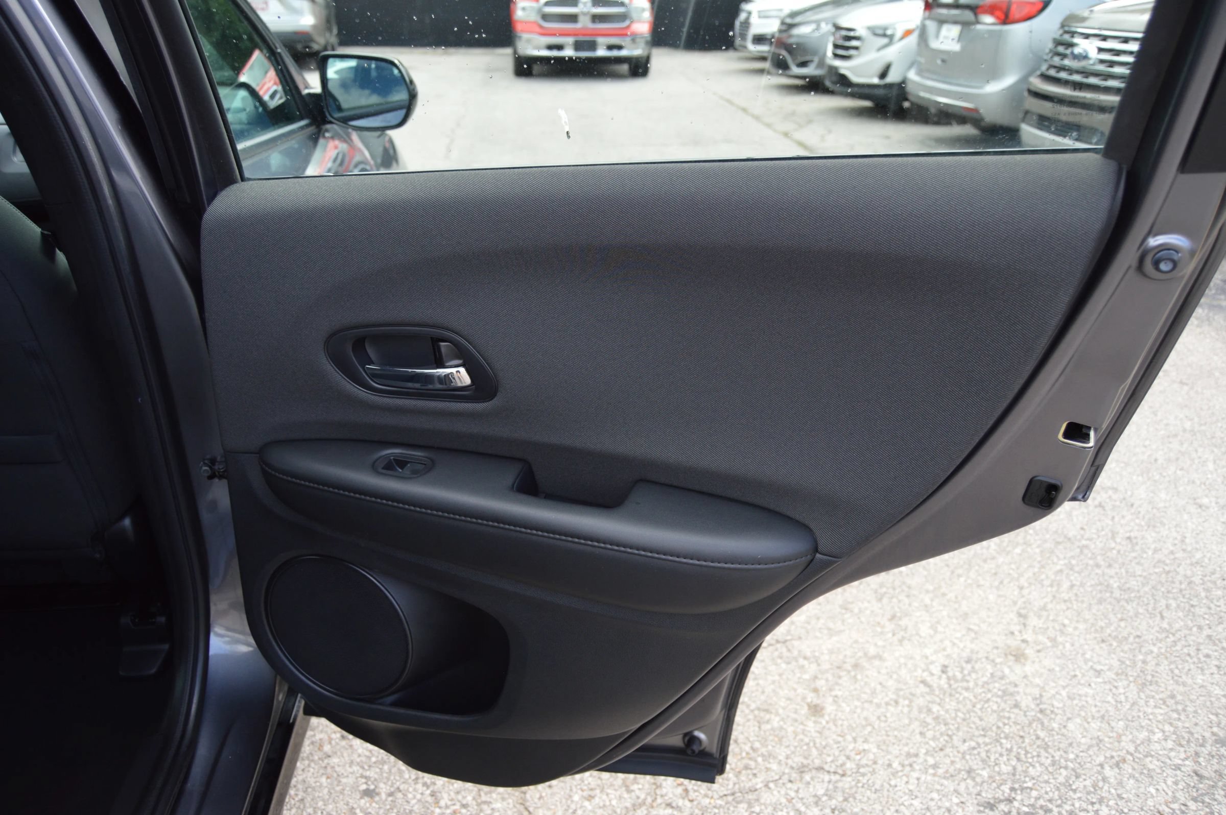Used 2019 Honda HR-V Sport image 24