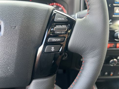 New 2025 Nissan Frontier PRO-4X w/ Pro Convenience Package image 14