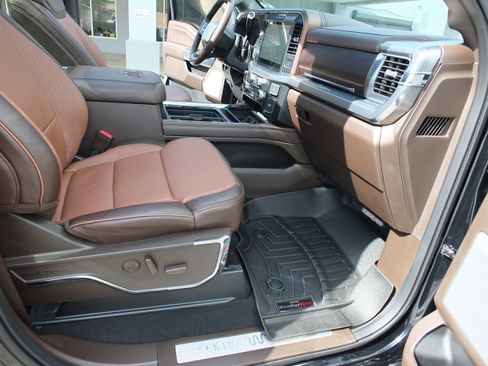 Used 2025 Ford F250 King Ranch image 17