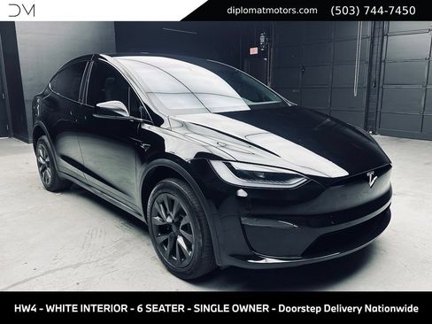 Used 2024 Tesla Model X AWD/4WD image 8