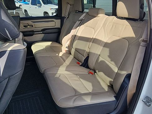 Used 2019 RAM 1500 Limited image 7