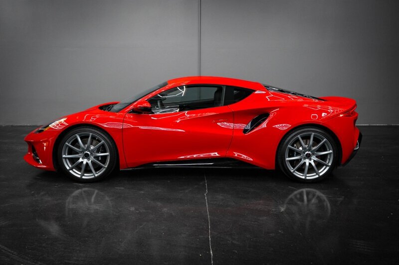 Used 2025 Lotus Emira RWD image 4