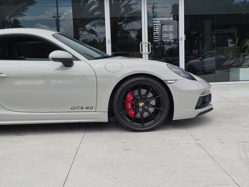 Certified 2022 Porsche 718 Cayman GTS RWD image 11