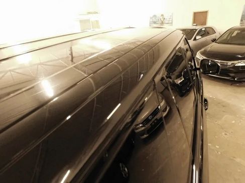 Used 2017 Land Rover Range Rover image 28