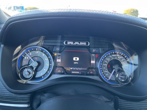 Used 2020 RAM 1500 Limited image 13